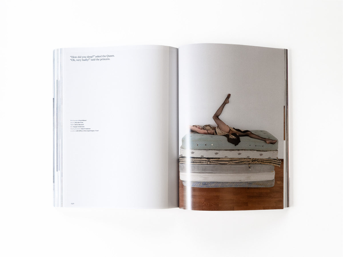 Issueissue Magazine 04 Play